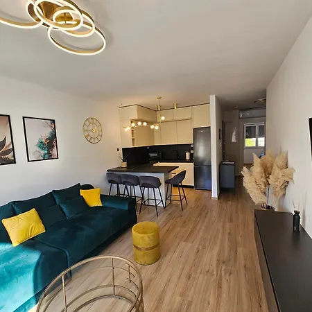 Zara Apartment