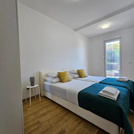 Zara Apartment *